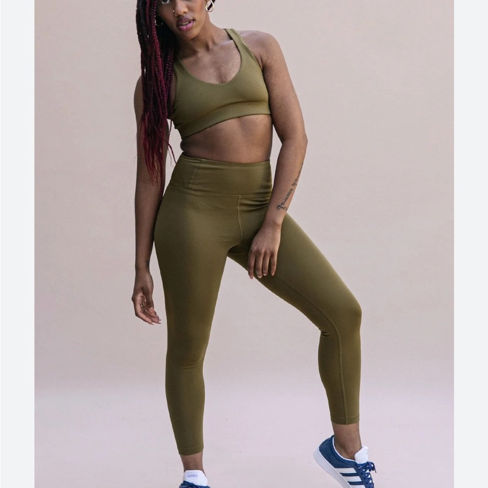 Girlfriend Collective Fern Float Set